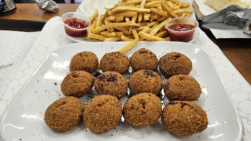 Photo of Reem star shawarma - 1005 Broadway Ave, Saskatoon, SK S7N 1C1